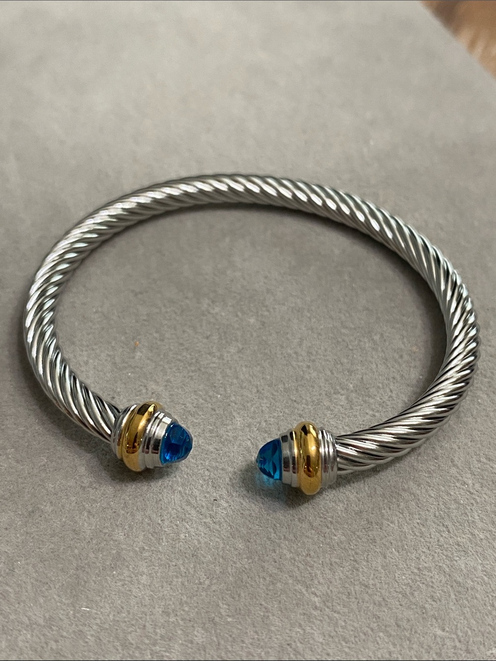 Stainless Steel Blue Glass Cabochon Bangle